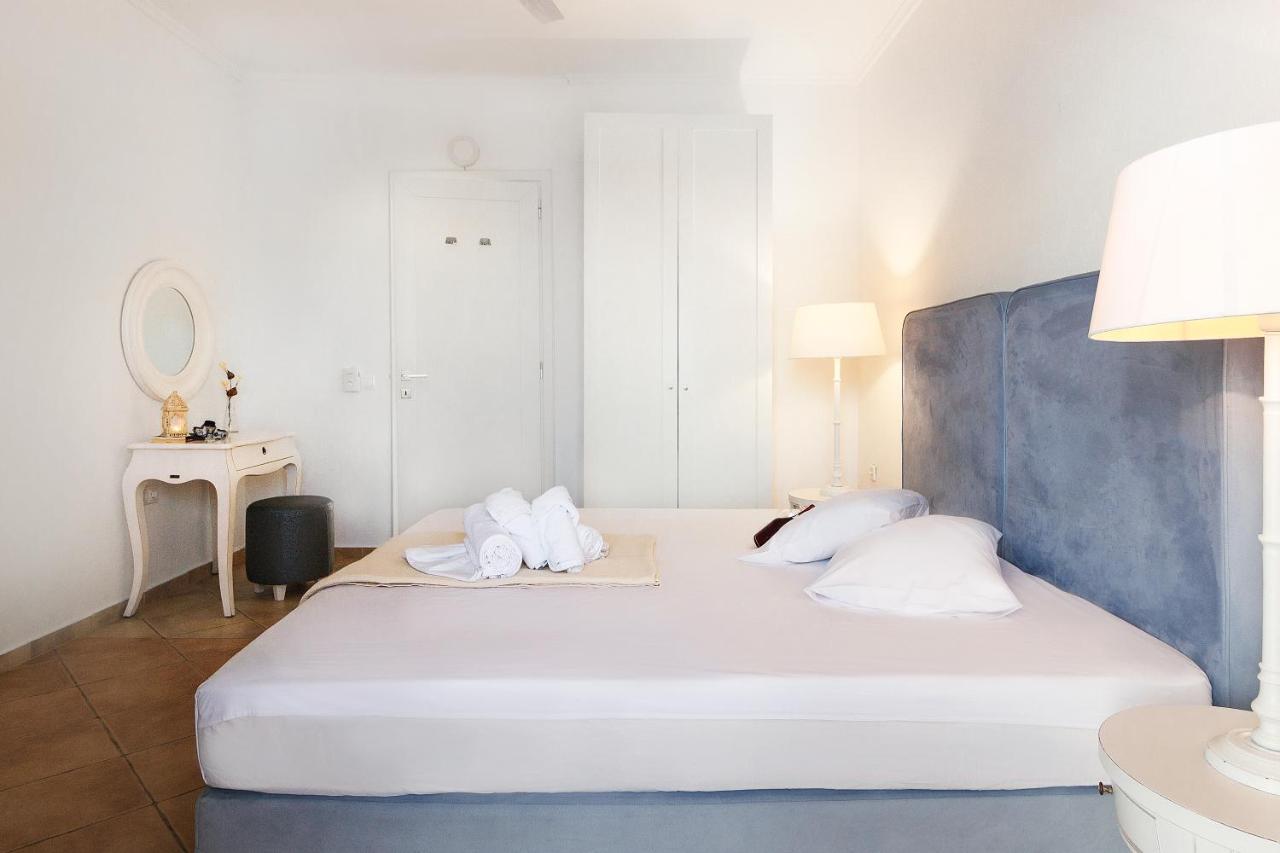 Aparthotel Maltinas House Mola Kalyva Esterno foto