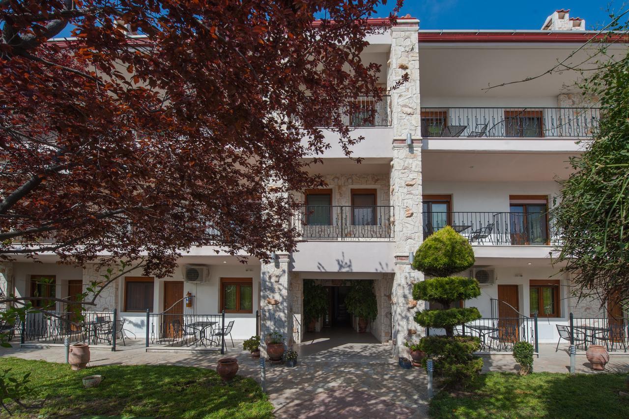 Aparthotel Maltinas House Mola Kalyva Esterno foto